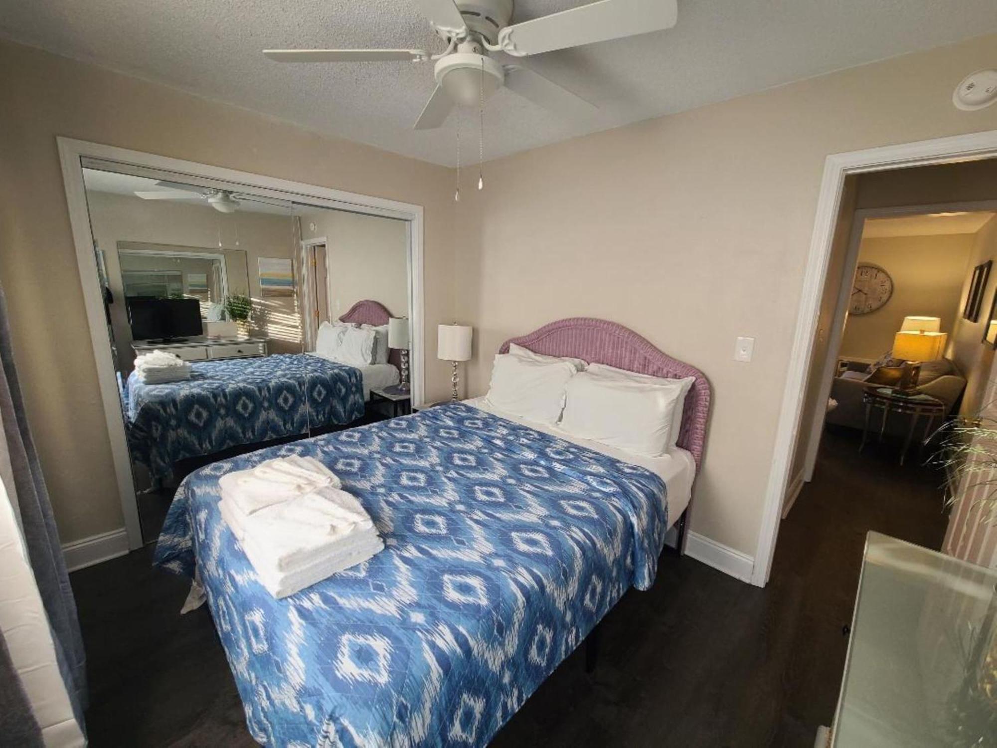 Cozy Condo Just Steps To The Beach, Unit 2 - Sleeps 4 Gulf Shores Ngoại thất bức ảnh